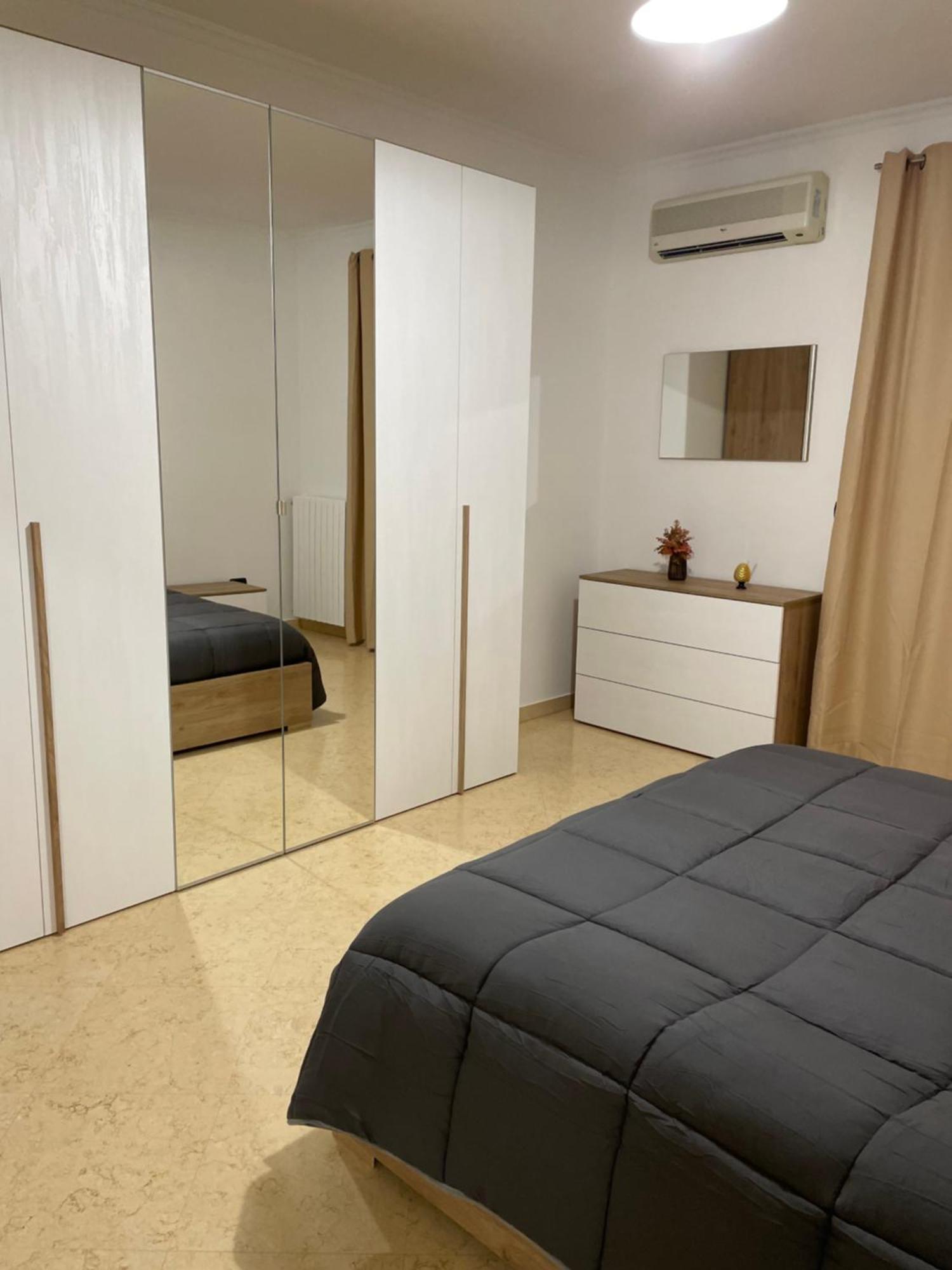 Villa Casa Di Giulia Barletta Esterno foto