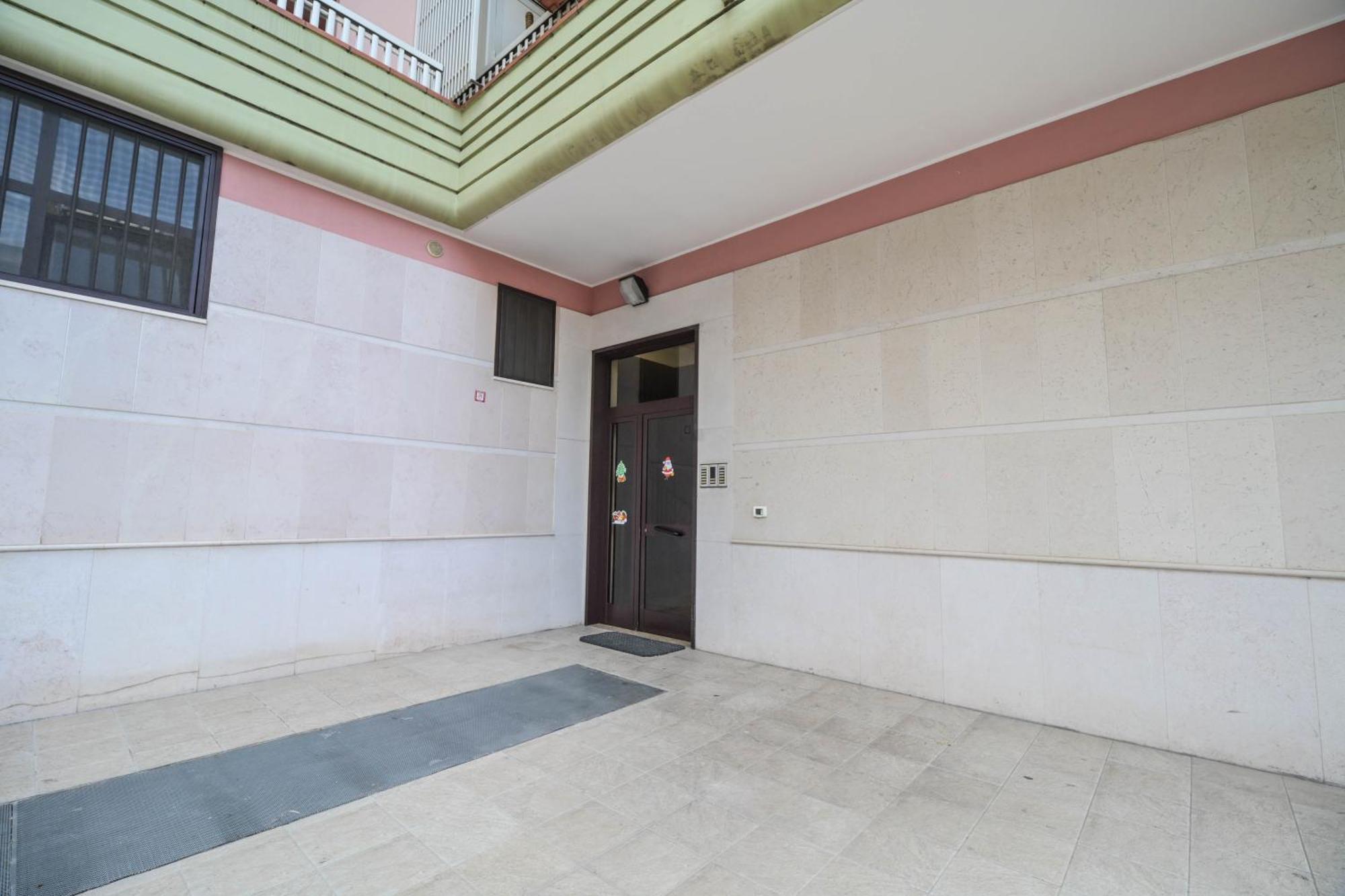 Villa Casa Di Giulia Barletta Esterno foto